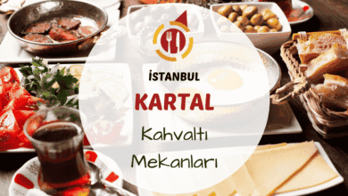 Kartal Kordonboyu'nda bir kahvaltı masasında ev yapımı reçeller ve gözleme çeşitleri
