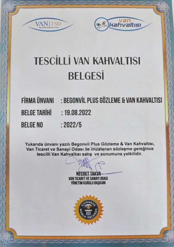 Begonvil Plus Van Kahvaltısı Sofrası