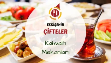 Çifteler ilçesinde sabah saatlerinde hazırlanmış sıcak kahvaltı tabağı ve çay